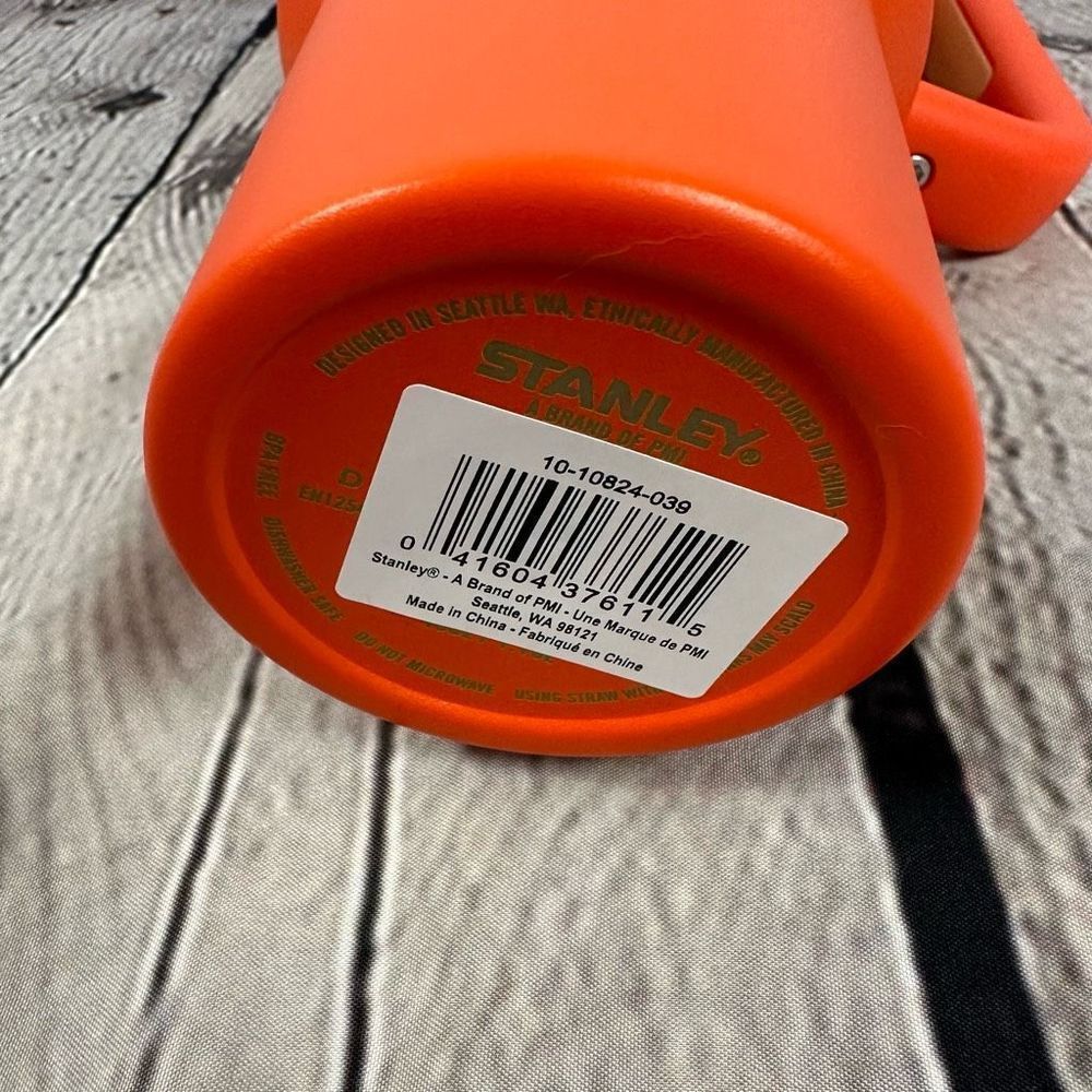 NWT Stanley Flowstate Quencher H2.O Tumbler 40 Oz Adventure Series NEW Tigerlily - Picture 6 of 6
